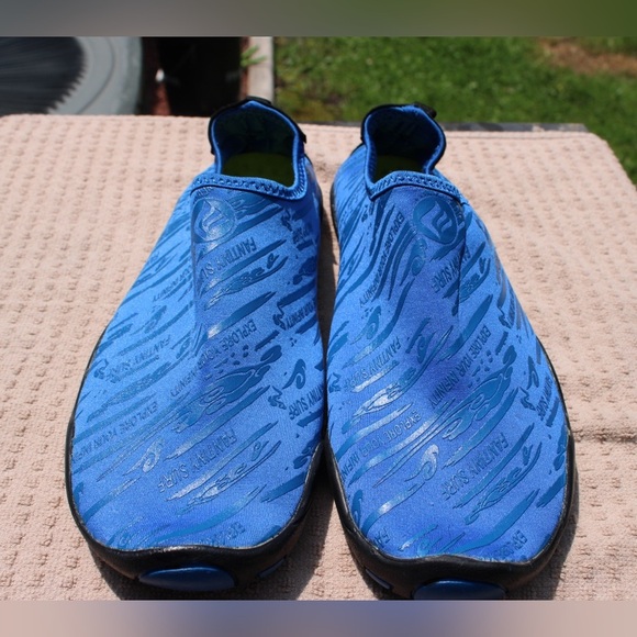 Fantiny Size 40 Swim Shoes - Picture 1 of 5